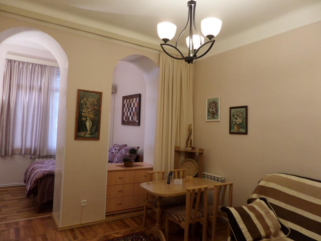 Apartamento Ara & Gaya Аpartment Ereván Exterior foto